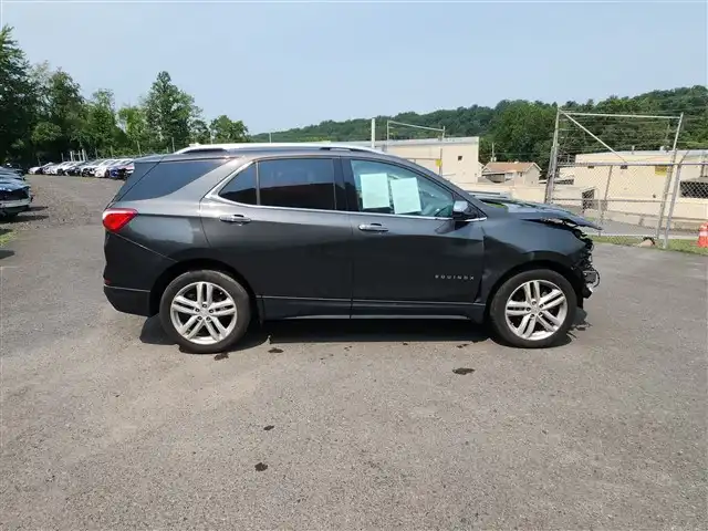 2020 Chevrolet Equinox AWD Premier 2.0T's photo