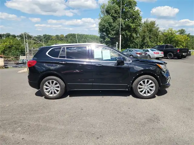 2020 Buick Envision Essence AWD's photo