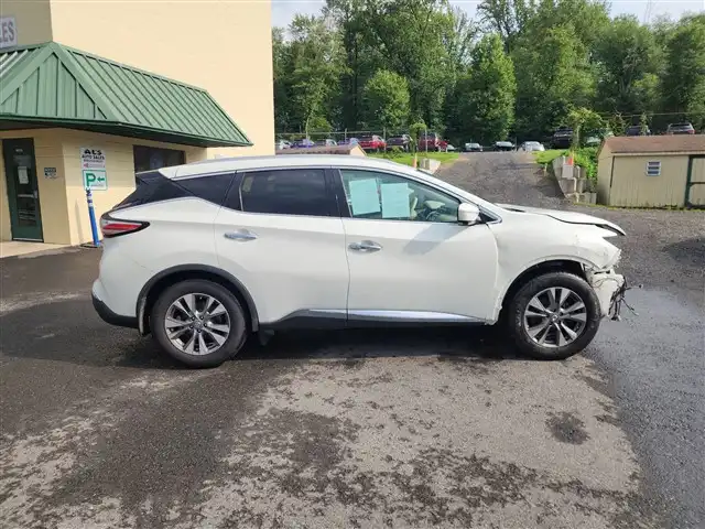 2017 Nissan Murano SL AWD's photo