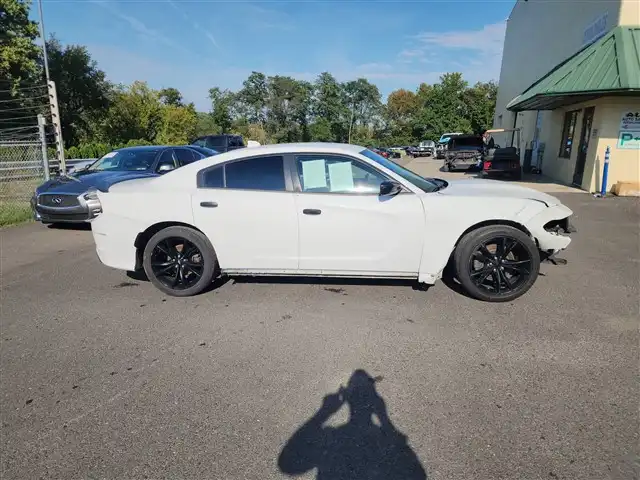 2018 Dodge Charger SXT Plus's photo
