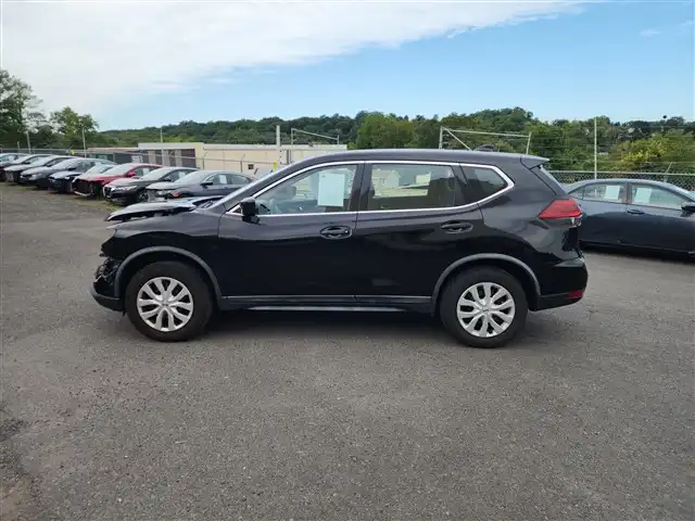 2018 Nissan Rogue S AWD's photo