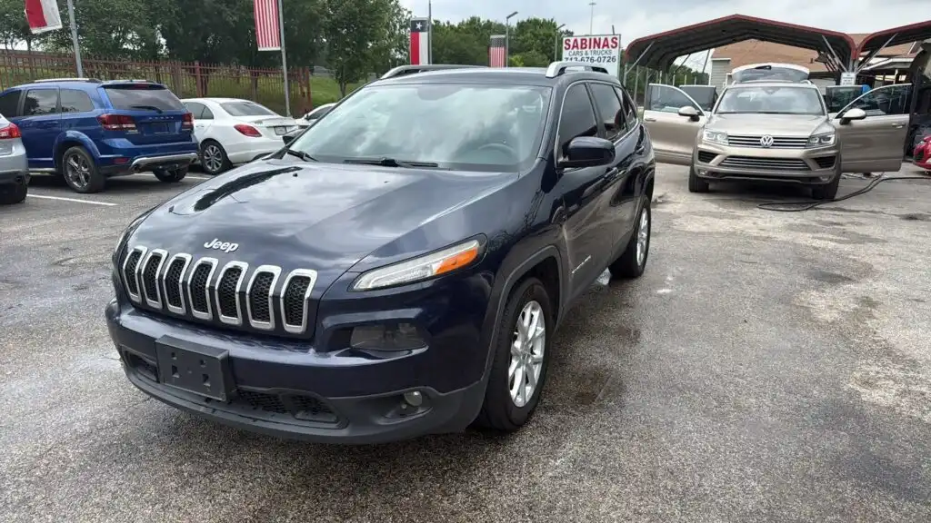 2015 Jeep Cherokee Latitude's photo