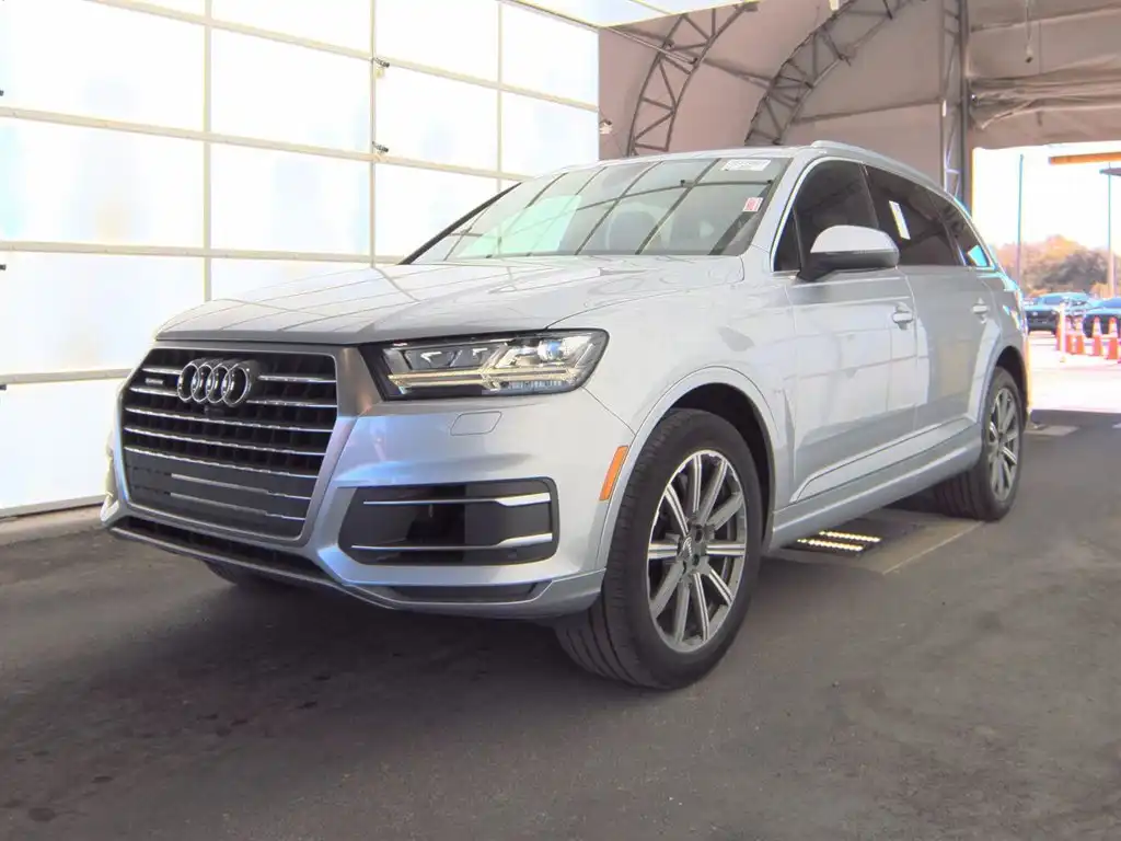 2019 Audi Q7 45 Premium Plus quattro Tiptronic's photo
