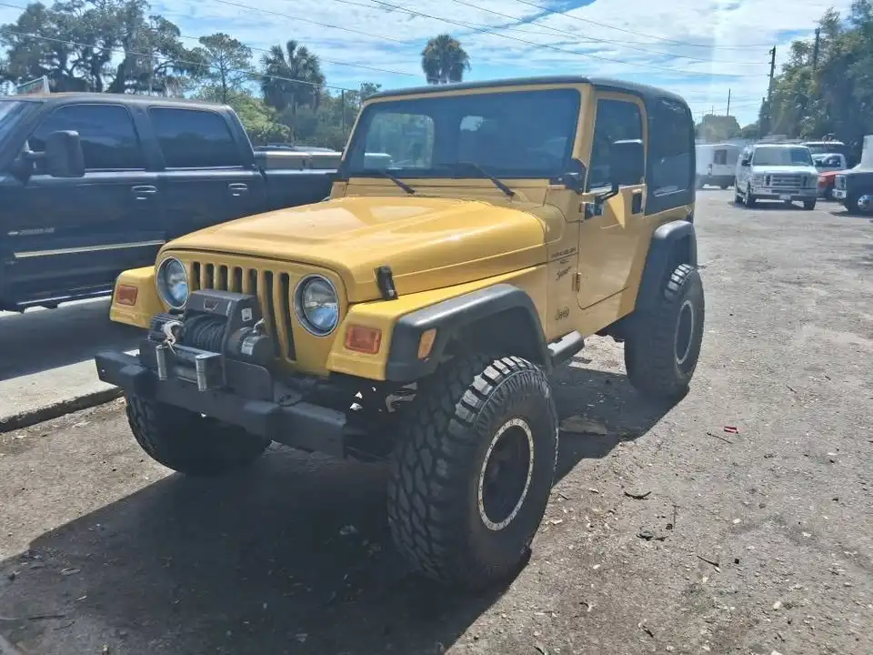 2000 Jeep Wrangler Sport's photo