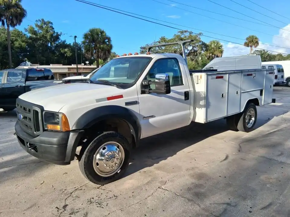 2007 Ford F-550 XL 550's photo