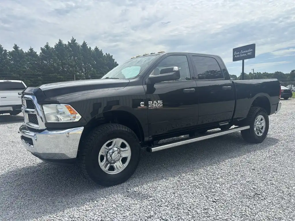 2017 RAM 2500 Tradesman 4X4 Crew Cab SWB's photo