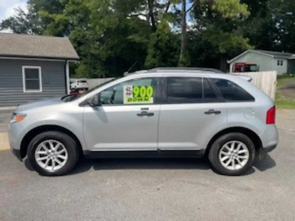 2013 Ford Edge SE's photo