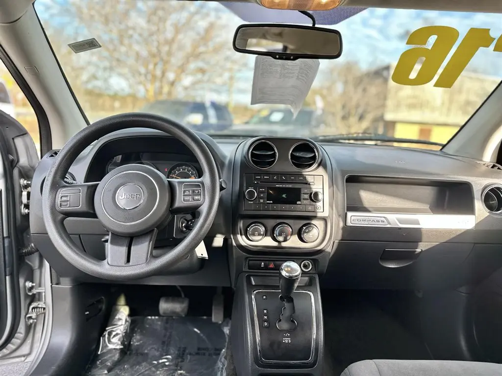 2016 Jeep Compass Sport 4X4 photo 5