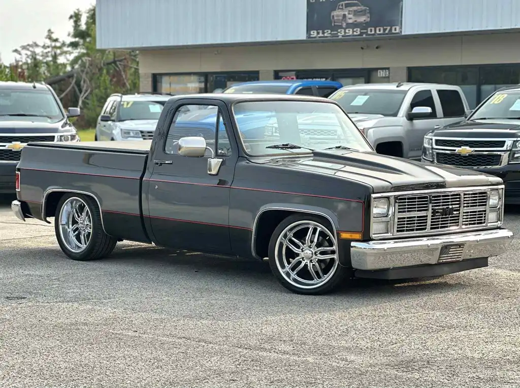1987 GMC Sierra's photo