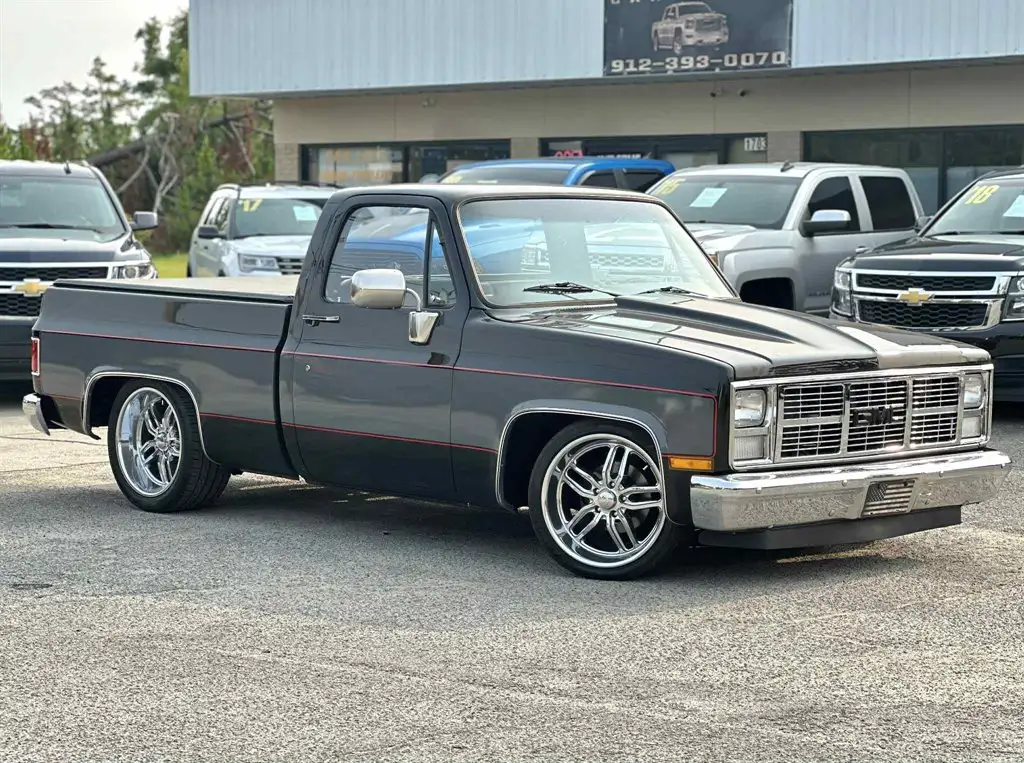 1987 GMC Sierra's photo