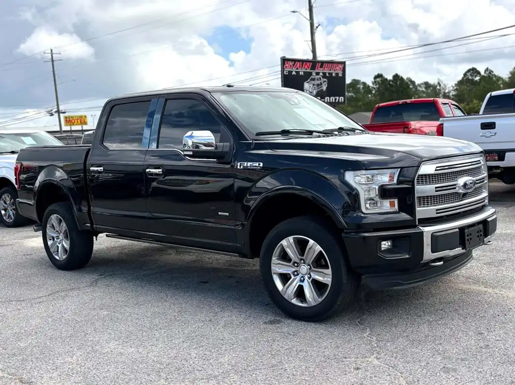 2015 Ford F-150 Platinum 4WD SuperCrew 145 in's photo