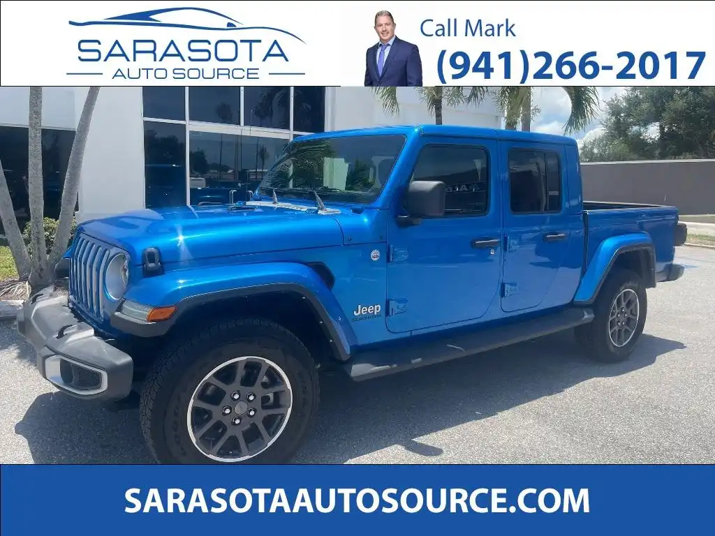 2022 Jeep Gladiator Overland's photo