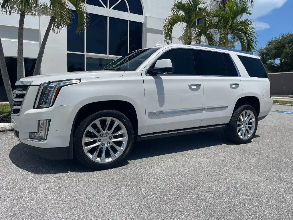 2019 Cadillac Escalade 2WD Premium Luxury's photo