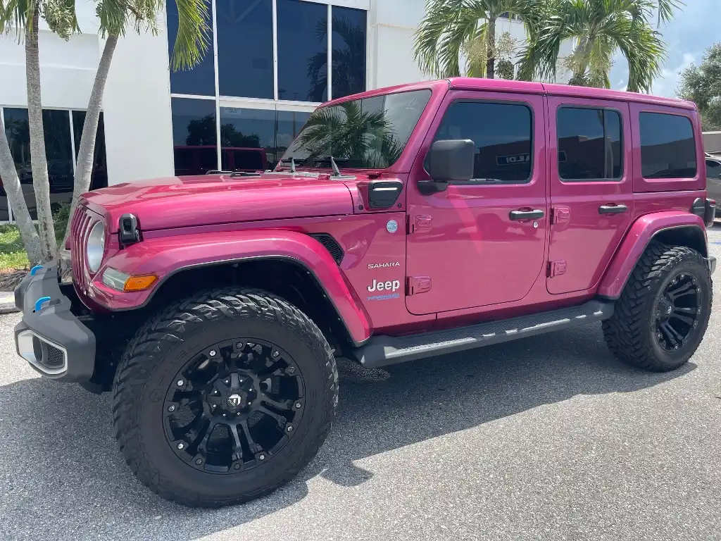 2022 Jeep Wrangler Sahara 4xe's photo