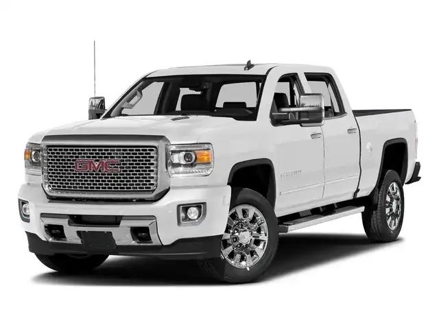 2016 GMC Sierra 4WD Crew Cab Standard Box Denali's photo