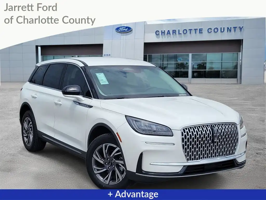2024 Lincoln Corsair Premiere FWD's photo