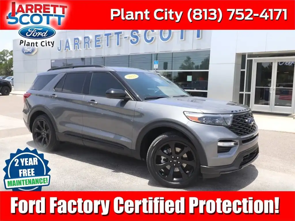 2023 Ford Explorer ST-LINE RWD's photo