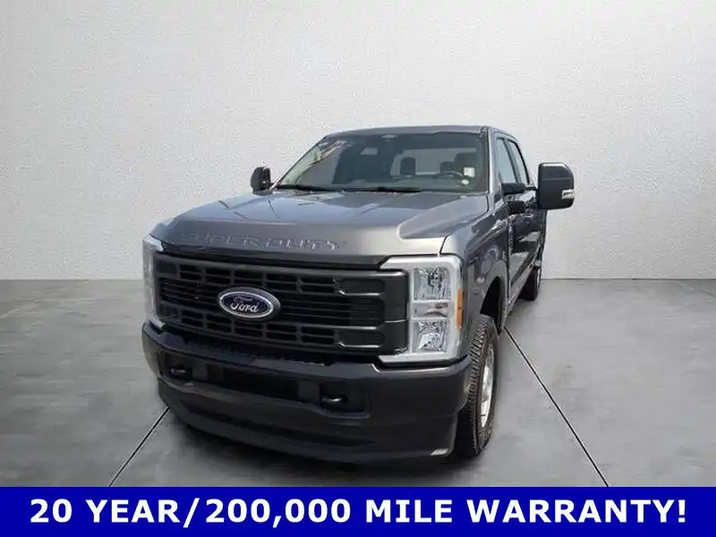 2026 Ford F-250 XL 4x4 Crew Cab 6-3/4' Box's photo