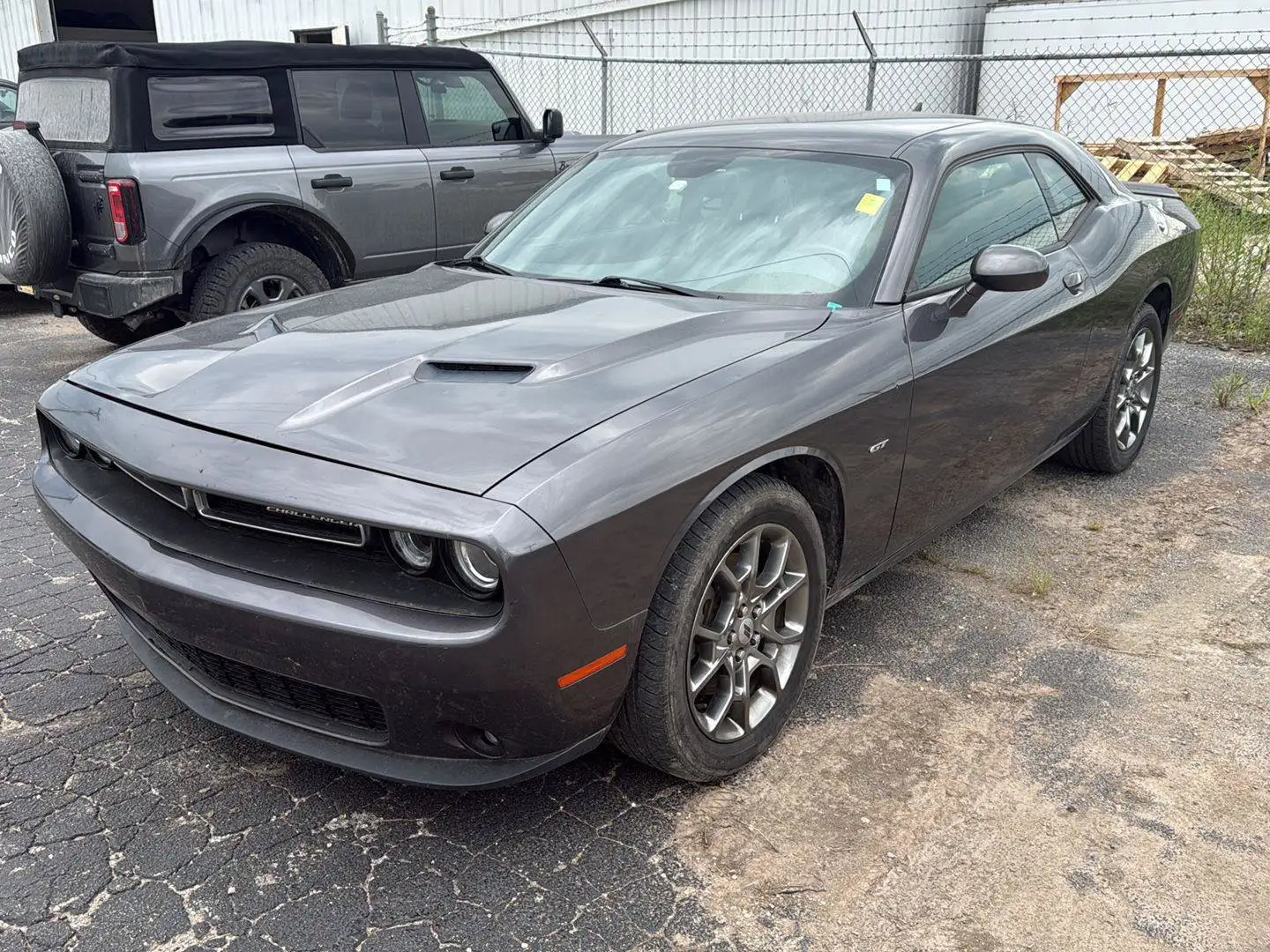 2017 Dodge Challenger GT photo 1
