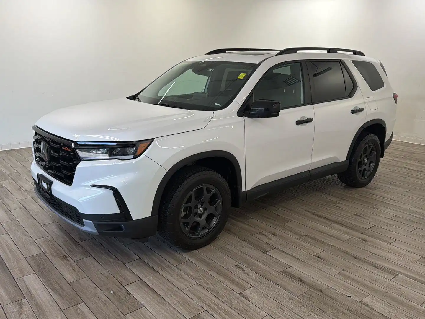 2024 Honda Pilot TrailSport AWD's photo