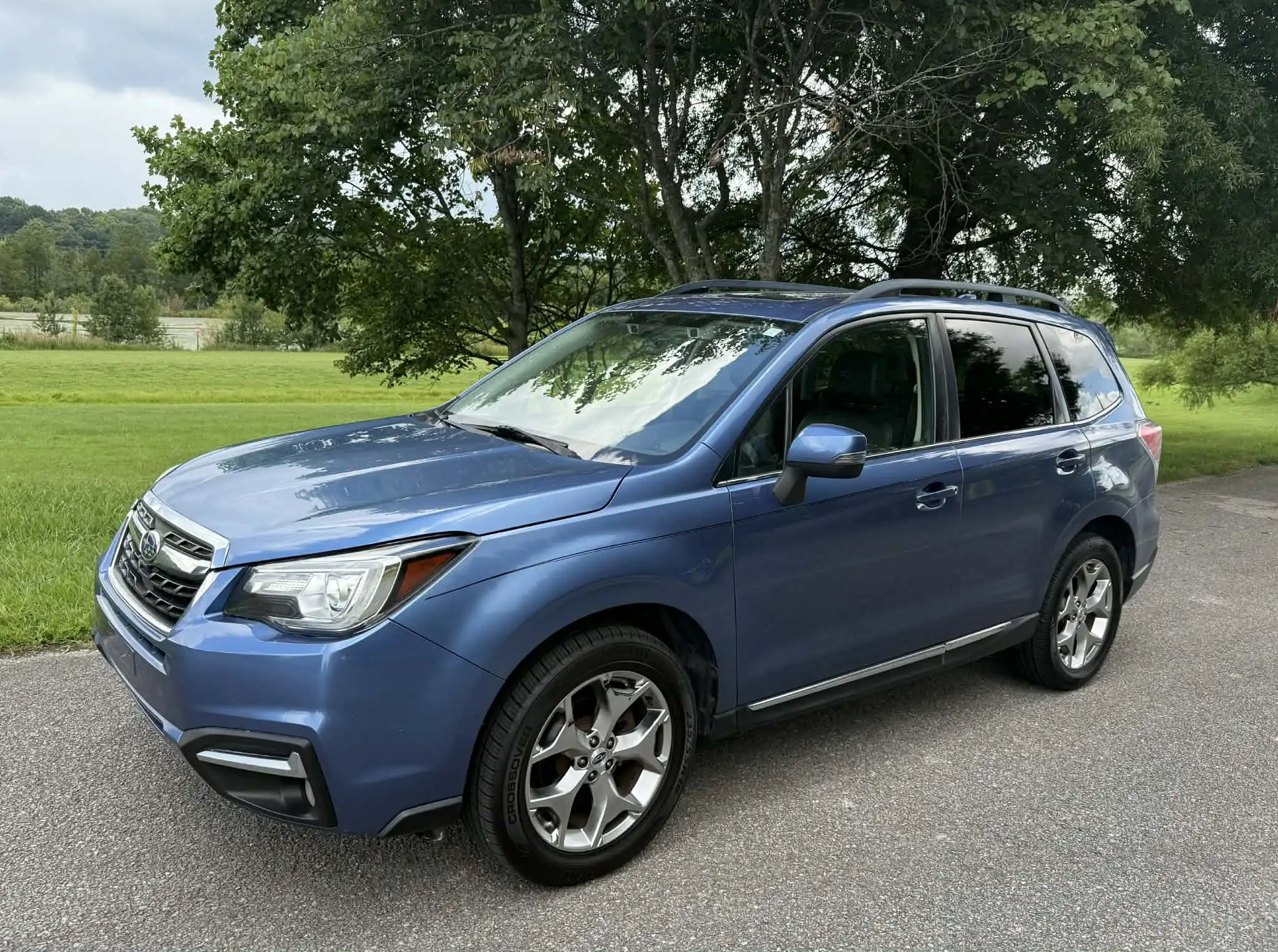 2017 Subaru Forester 2.5i Touring CVT's photo