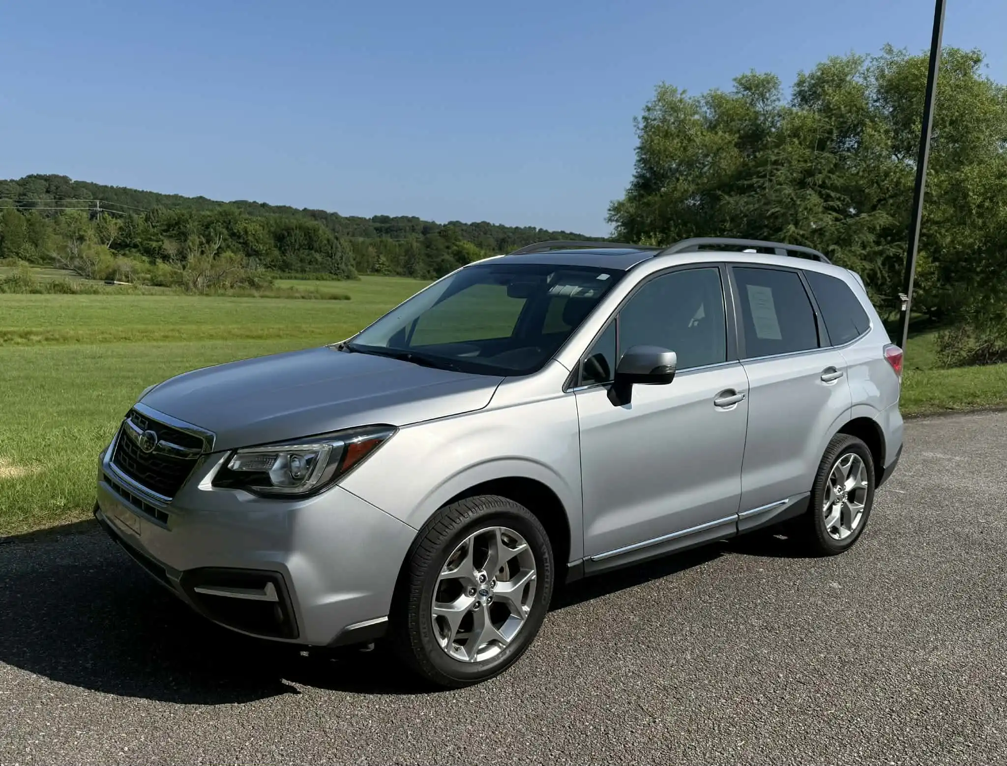 2017 Subaru Forester 2.5i Touring CVT's photo