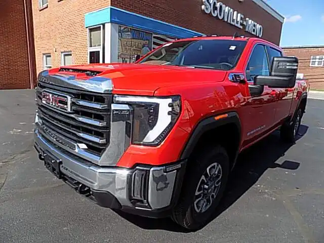 2026 GMC Sierra SLE 4WD Crew Cab Standard Box's photo
