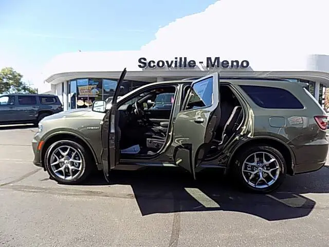2027 Dodge Durango HEMI V8 GT AWD Plus photo 5