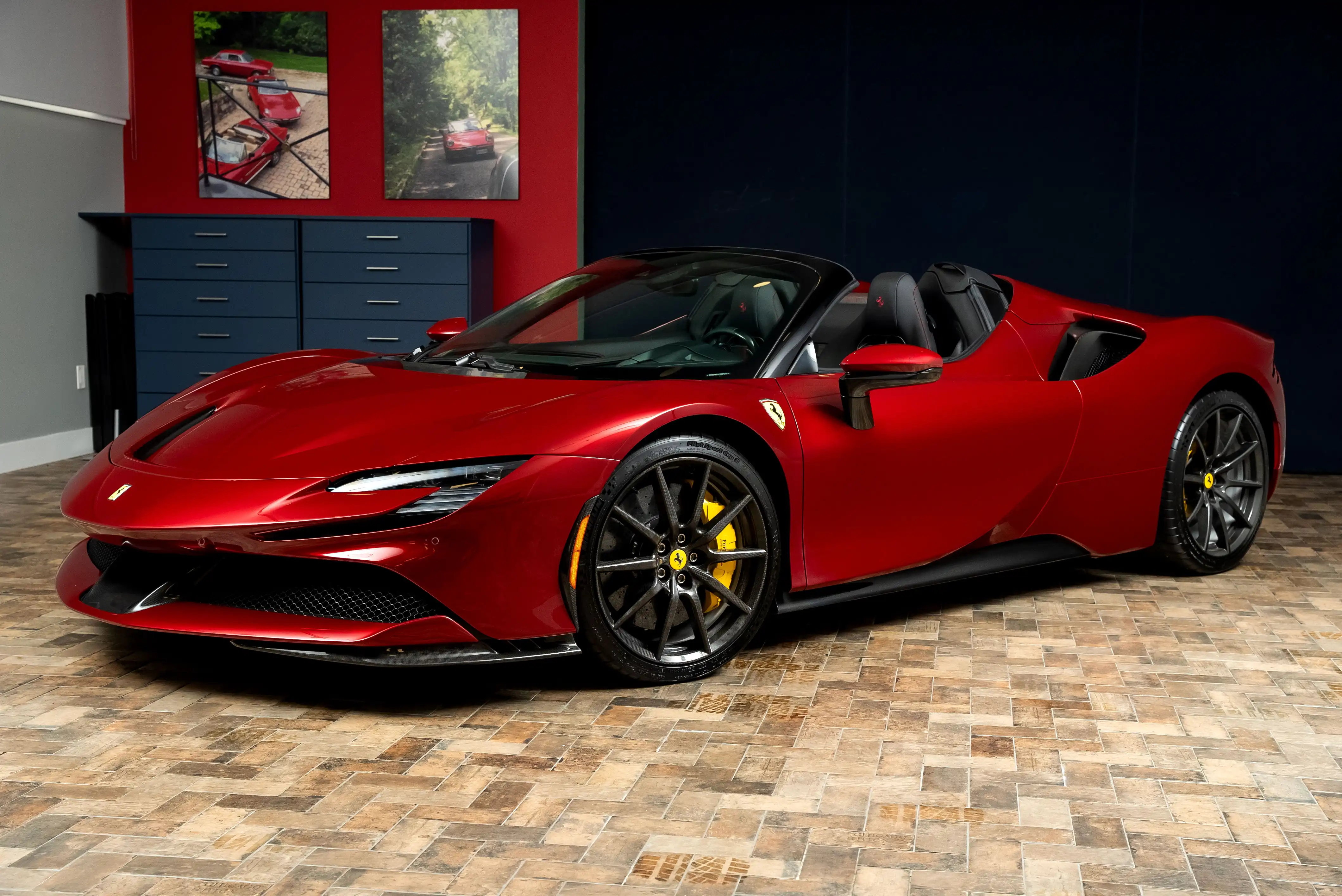 2023 Ferrari SF90 Spider's photo