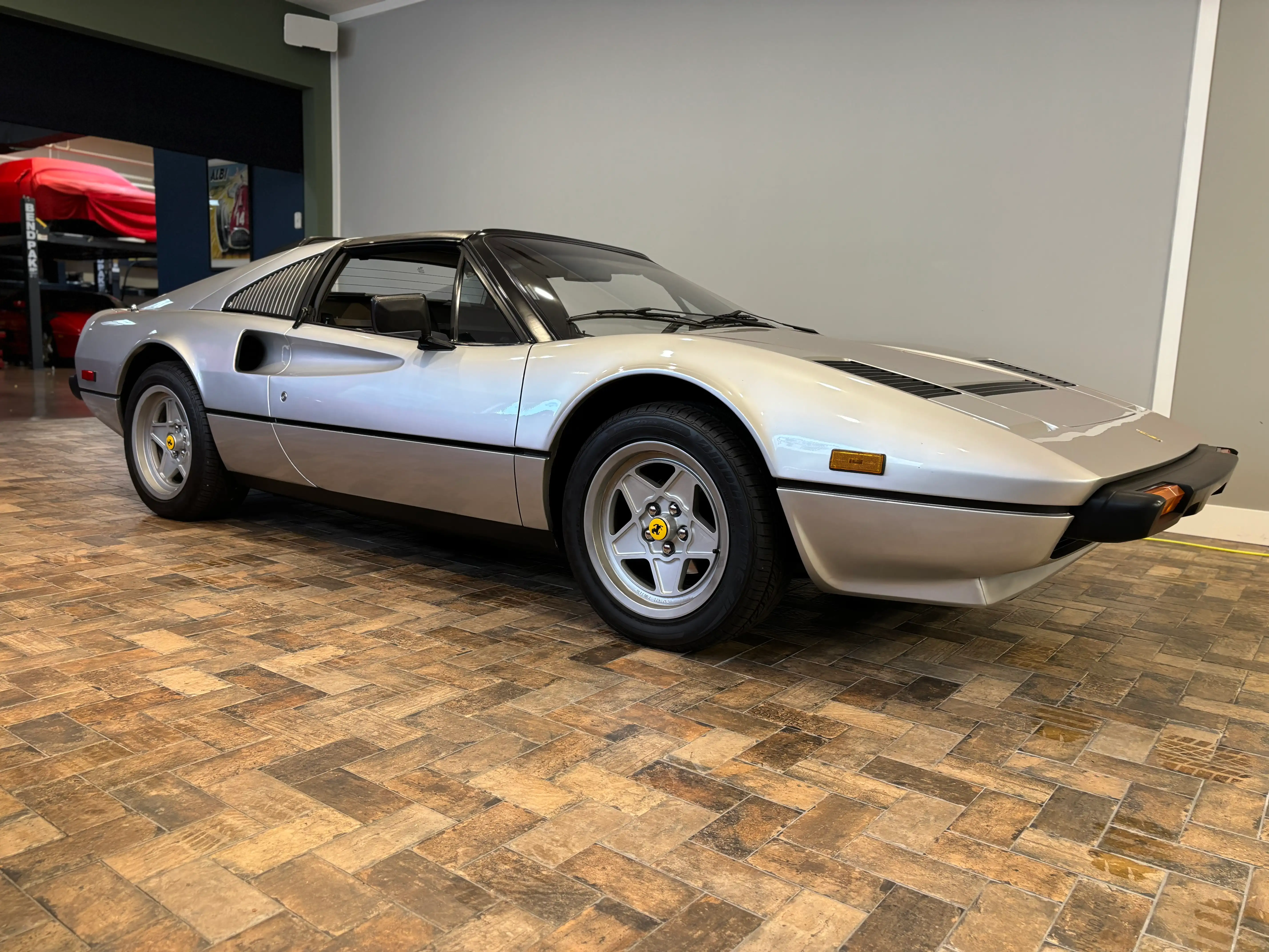 1983 Ferrari 308's photo