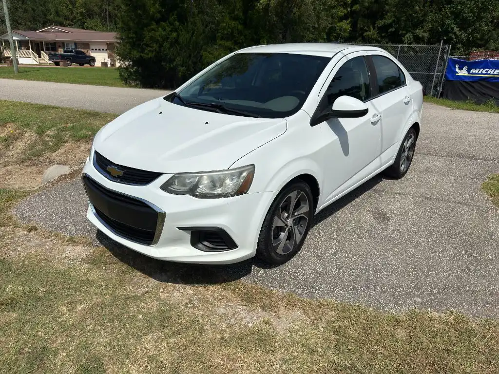 2018 Chevrolet Sonic Premier Sedan Auto's photo