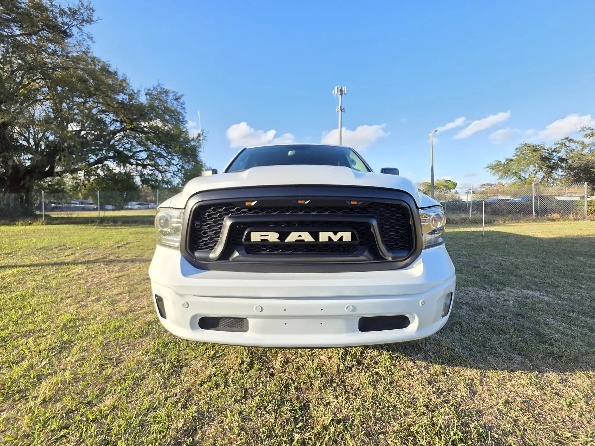 2019 RAM 1500 Classic Big Horn 4x4 Crew Cab 6'4's photo