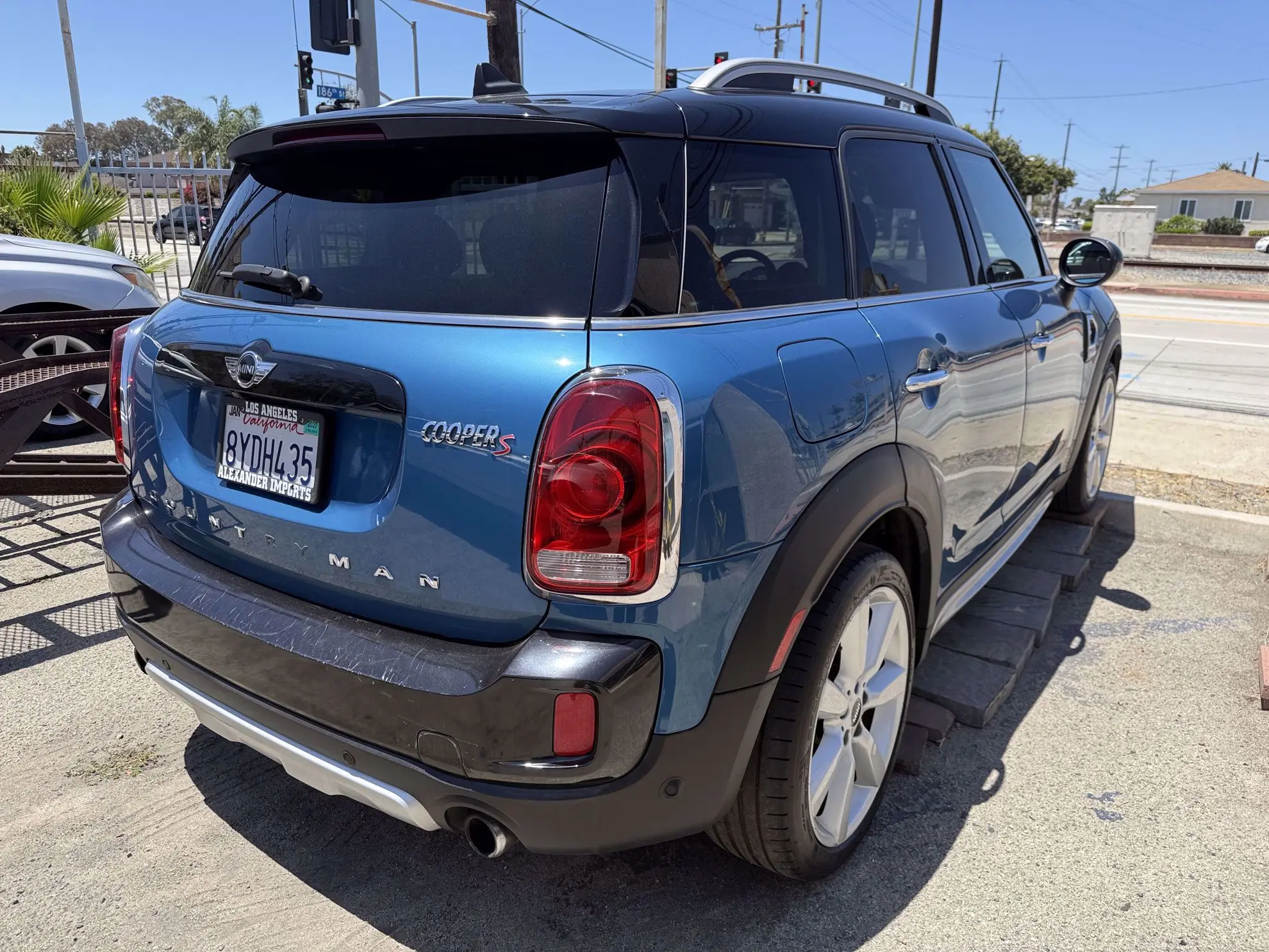 2018 MINI Countryman Cooper S photo 5