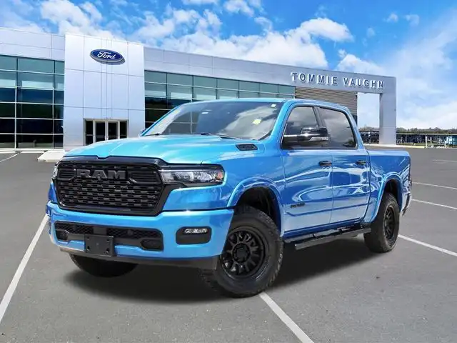 2025 RAM 1500 Big Horn/Lone Star 4x4 Crew Cab 5'7's photo