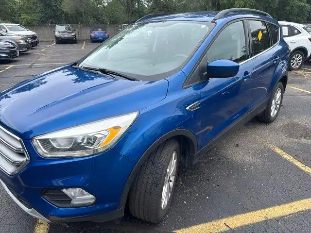 2017 Ford Escape SE's photo