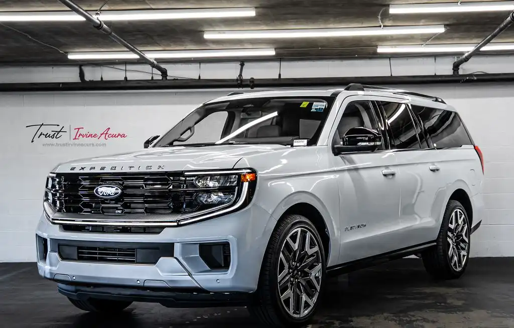 2025 Ford Expedition Platinum MAX 4x4's photo