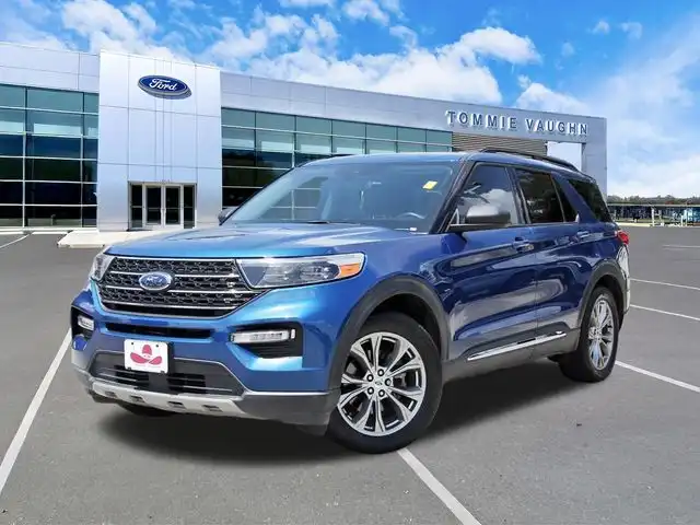 2022 Ford Explorer XLT RWD's photo