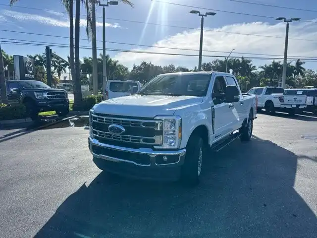 2025 Ford F-250 XLT 4WD Crew Cab 8' Box's photo
