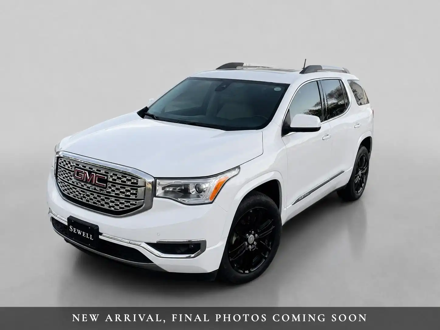 2019 GMC Acadia Denali AWD's photo