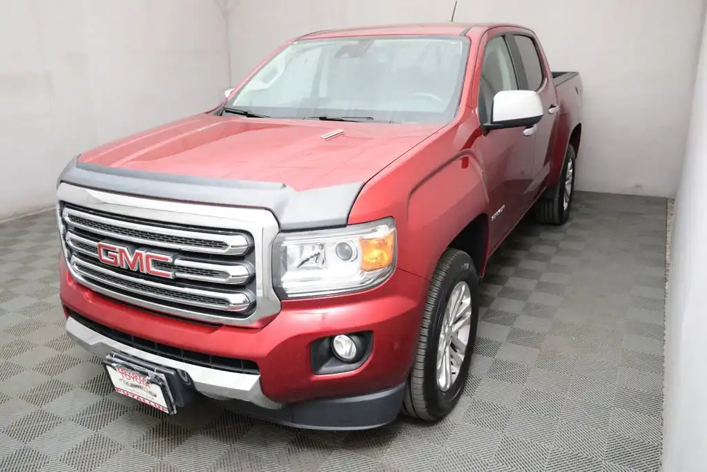 2018 GMC Canyon SLT 4WD Crew Cab Short Box's photo