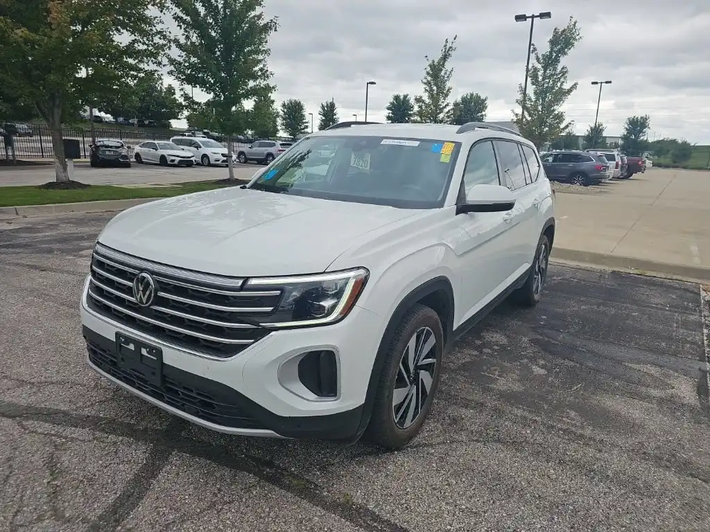 2025 Volkswagen Atlas 2.0T SE w/Tech 4MOTION's photo