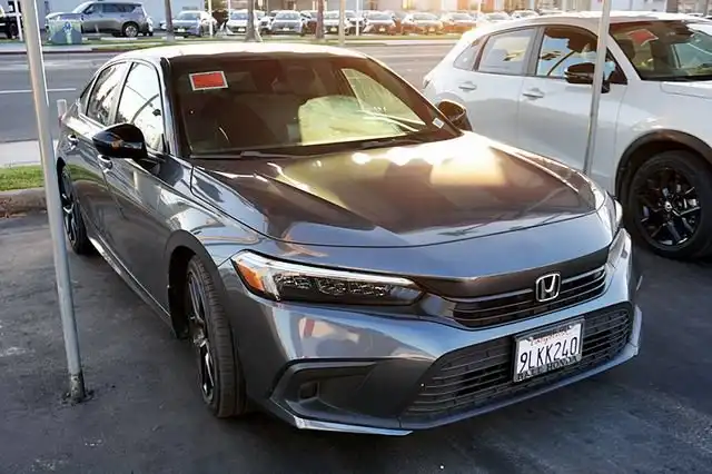 2024 Honda Civic Sport CVT's photo