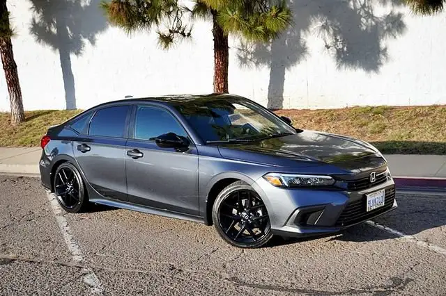 2024 Honda Civic Sport CVT's photo