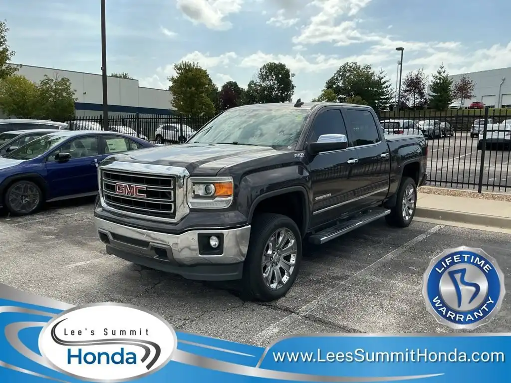 2015 GMC Sierra SLT 4WD Crew Cab SWB's photo