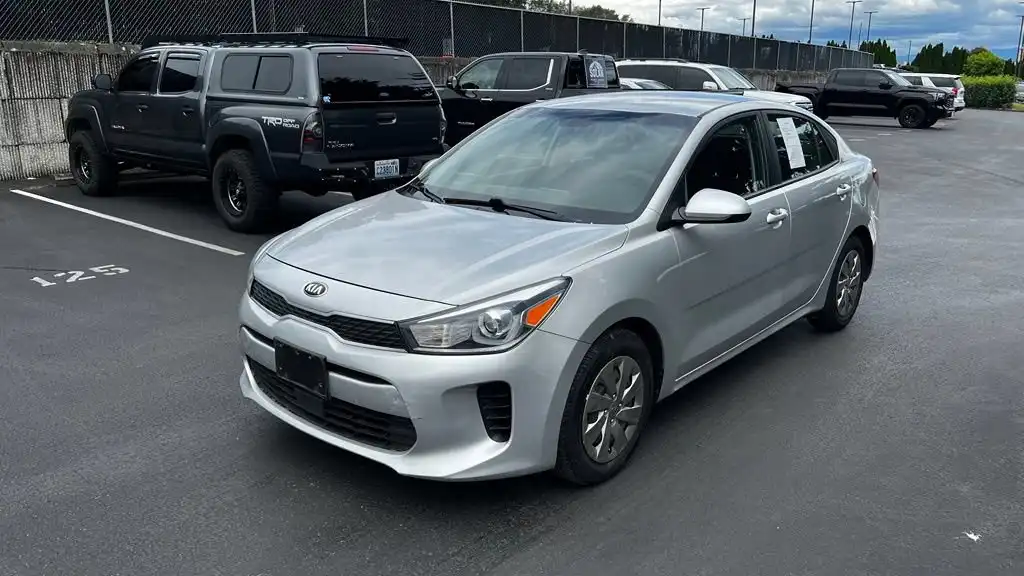 2019 Kia Rio S AT's photo