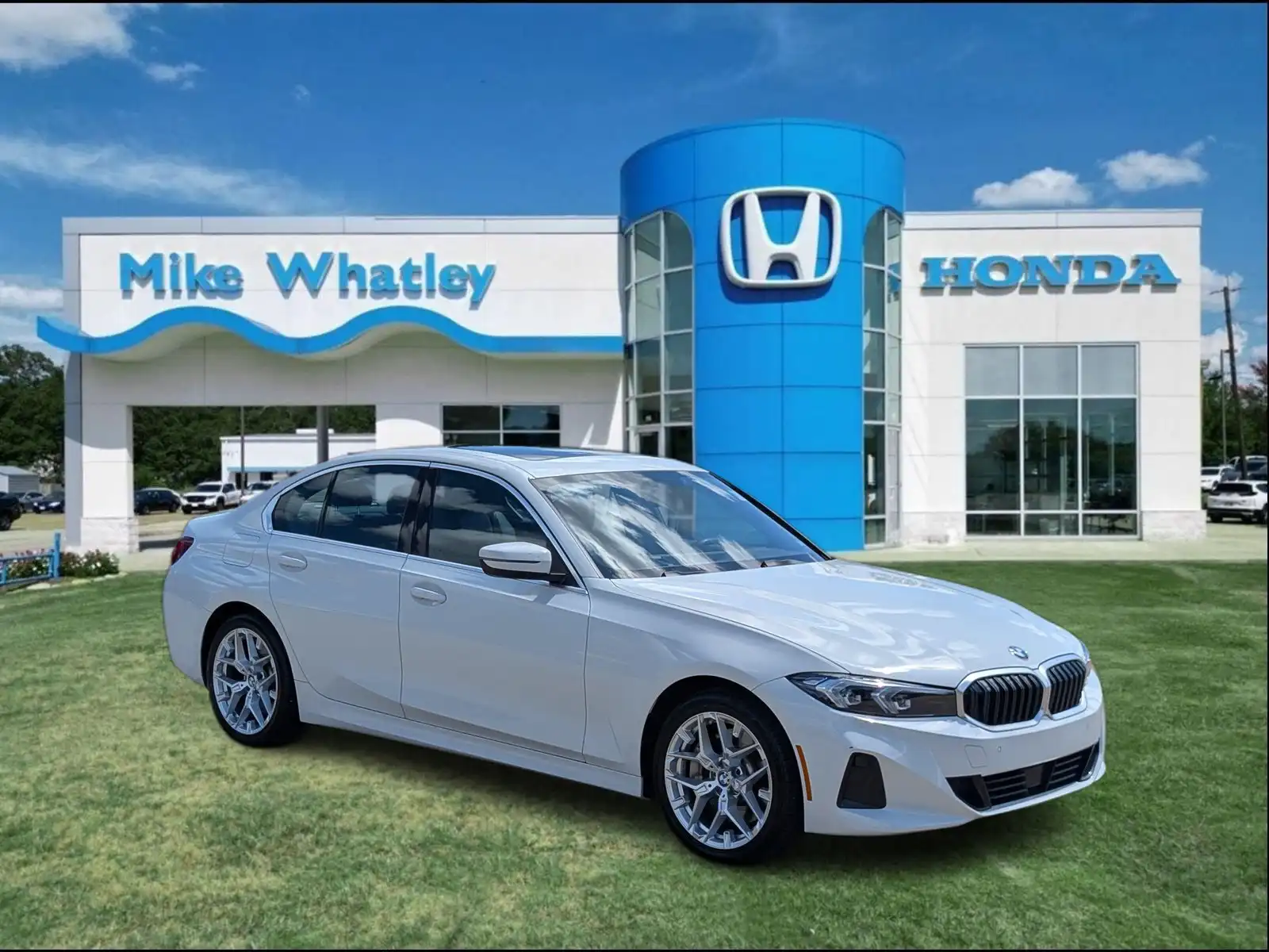 2025 BMW 3 Series 330i Sedan's photo