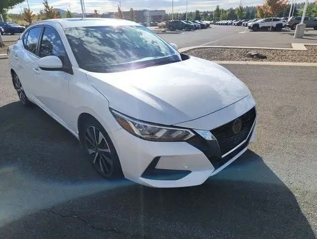 2023 Nissan Sentra SV CVT's photo
