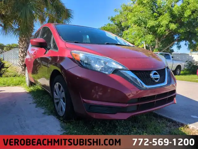 2017 Nissan Versa Note 1.6 SV CVT's photo
