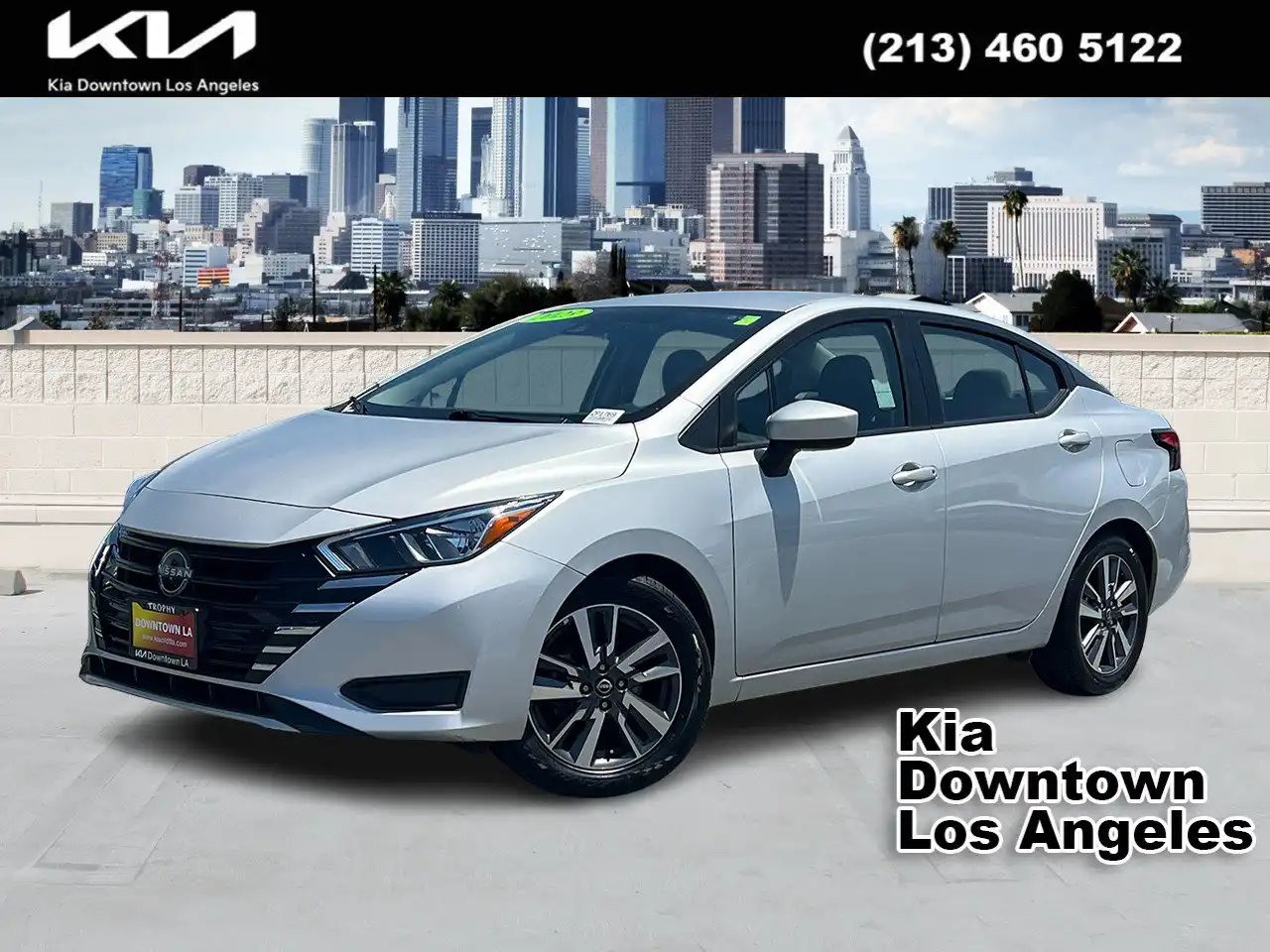 2023 Nissan Versa 1.6 SV CVT's photo