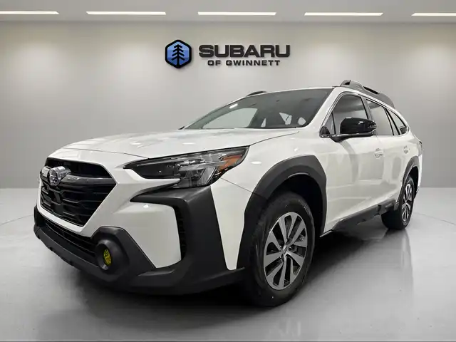 2025 Subaru Outback Premium's photo